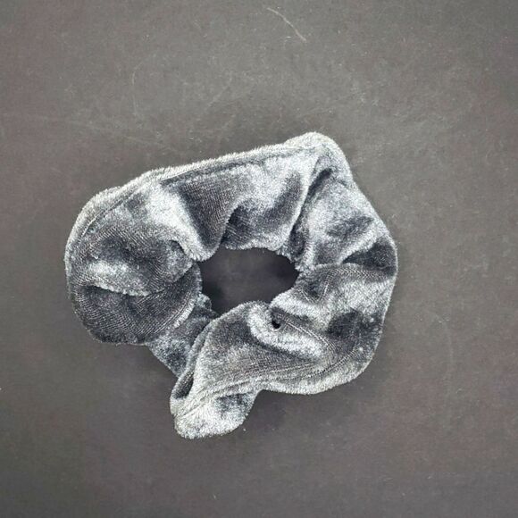 𝅺gray velvet scrunchie hair tie band - Picture 1 of 1